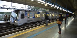Metrô de SP: falha gera lentidão nas linhas 1-Azul e 3-Vermelha