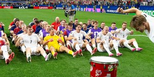 ‘Viking Row’: a celebração da Noruega que viralizou na Copa