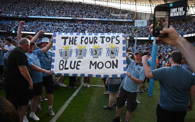 Manchester City celebra quarto título consecutivo na Premier League
