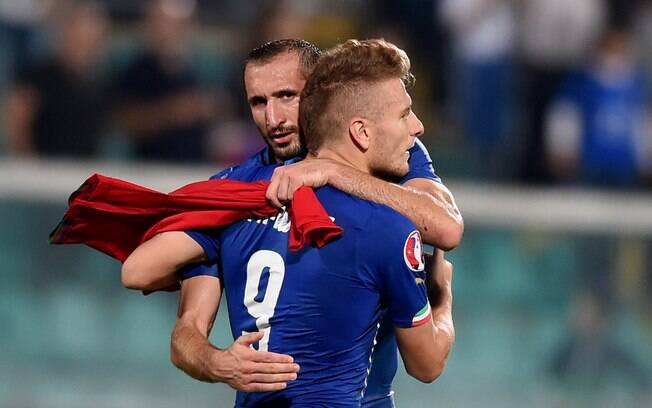 Ciro Immobile comemora gol da Itália 