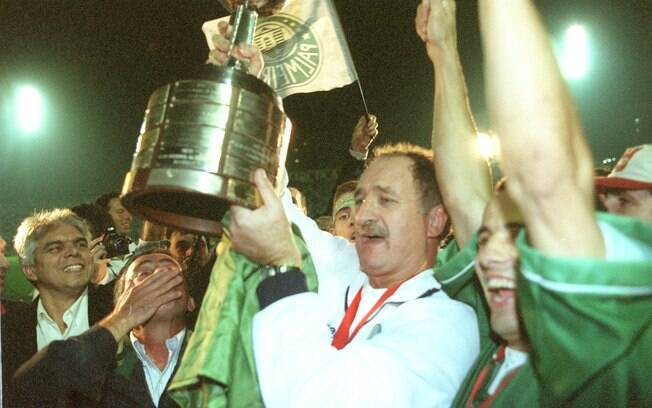 Felipão está de volta ao Palmeiras Felipão está de volta ao Palmeiras