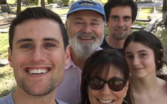 Filho de Rob Reiner é preso nos EUA suspeito de matar os pais