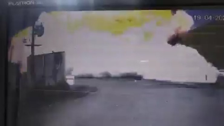 Vídeo mostra explosão com 4 mortos na Dutra em Barra Mansa (RJ)