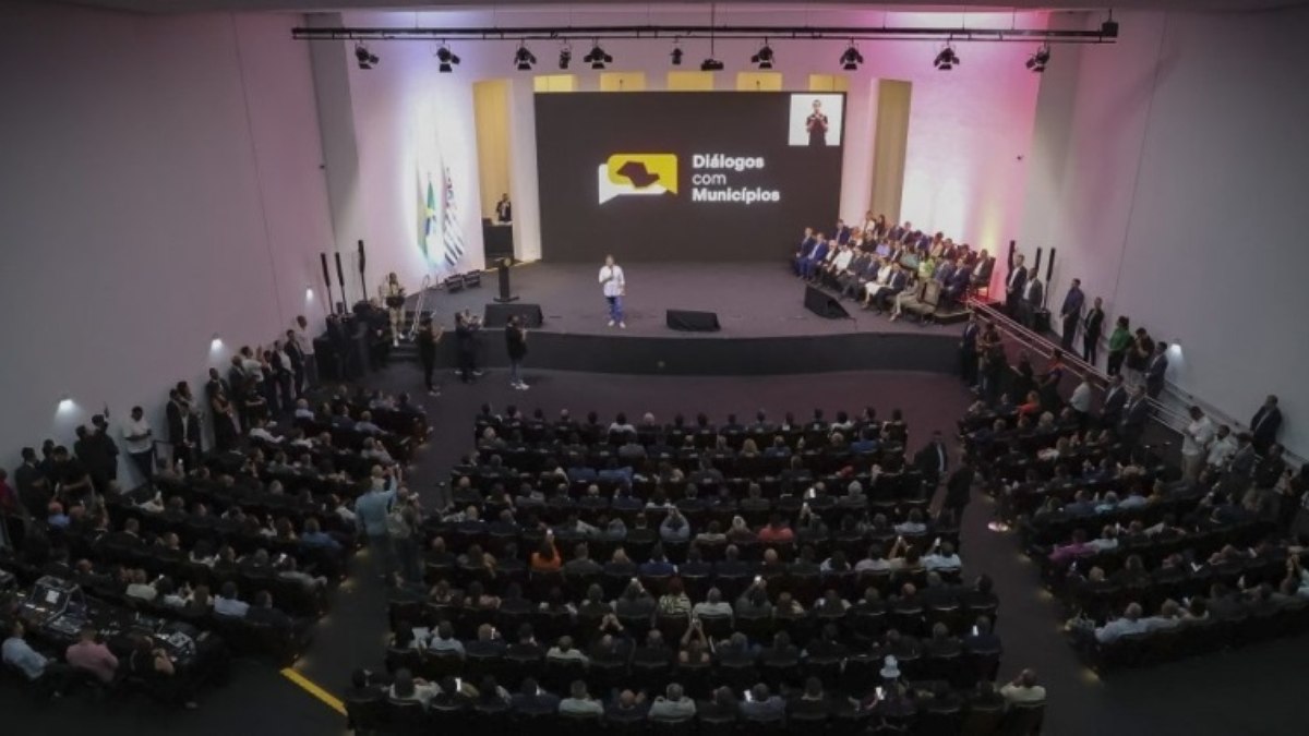 Encontro reuniu mais de 600 prefeitos e teve como objetivo fortalecer parcerias 