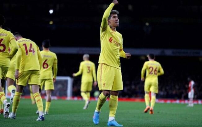 Firmino vibra com o gol e vitória do Liverpool contra o Arsenal: 'Nos dá confiança na briga pelo título'