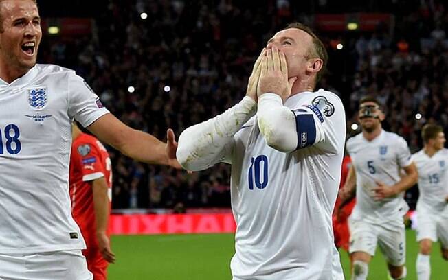 Aos 31 anos, Wayne Rooney anunciou aposentadoria da seleção inglesa de futebol