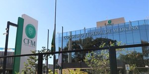 CFM responde a Moraes e pede suspensão de depoimento na PF