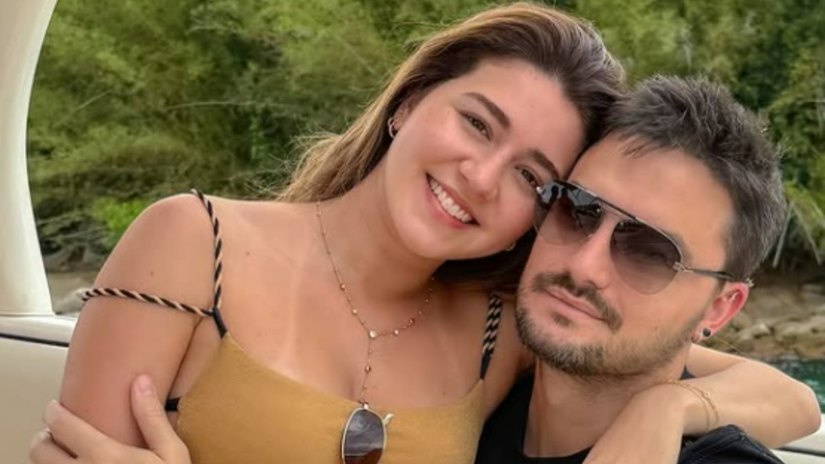 Felipe Neto desabafa sobre pressão para ter filhos: "É surreal"