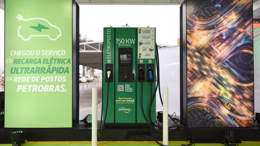 Carregadores elétricos da Vibra estarão em Postos Petrobras. O primeiro já está disponível na Via Dutra