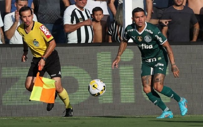 Dudu, do Palmeiras, comenta substituição em rede social, mas depois rechaça polêmica