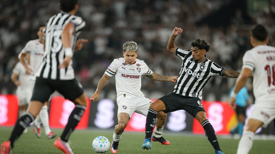 Botafogo e Fluminense ficaram no 1 a 1 