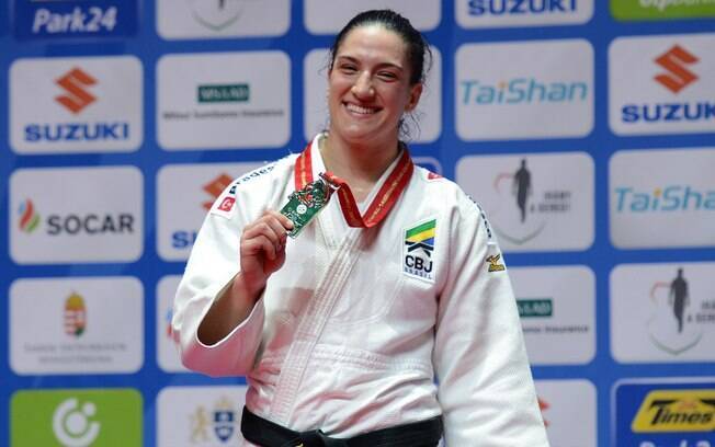 Mayra Aguiar ajudou nesta marca ao conquistar o ouro no Mundial de Judô em Budapeste pelo Brasil