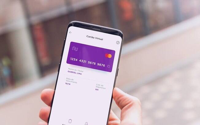 Como usar o cartão virtual do Nubank