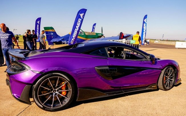 Gavião Peixoto: evento com carros esportivos arrecada R$ 15 mil para Instituto Embraer Gavião Peixoto: evento com carros esportivos arrecada R$ 15 mil para Instituto Embraer