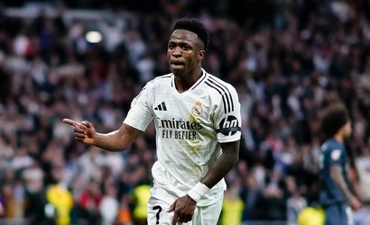Vini Jr terá salário astronômico após renovar com o Real Madrid