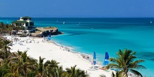Crise em Cuba faz país perder quase metade dos turistas em 2026
