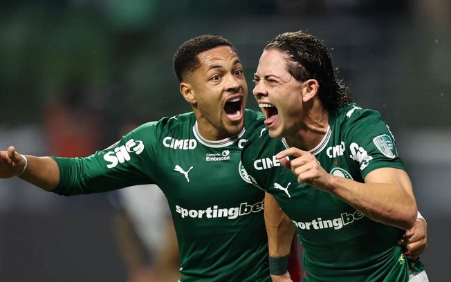 Giay foi destaque em vitória do Palmeiras Giay foi destaque em vitória do Palmeiras