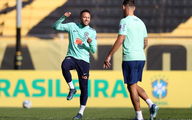 Neymar durante treinamento da Seleção Brasileira em Montevideo, no Uruguai - Foto: Vitor Silva/CBF