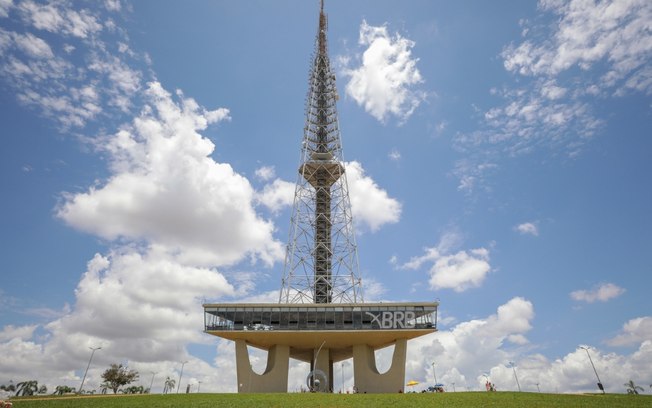 Conheça a história da Torre de TV, legado de Lúcio Costa