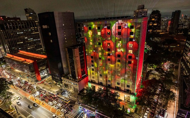 Bradesco Seguros marca a sua chegada à Paulista com mapping