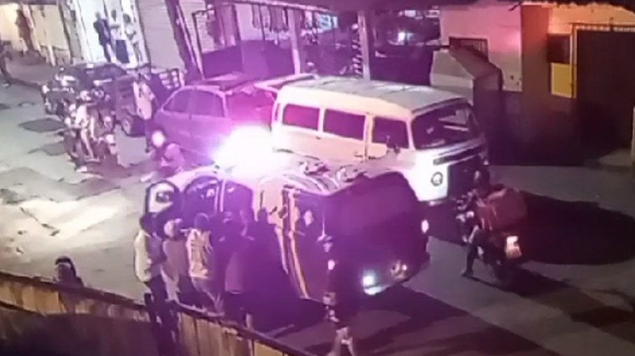 Imagem mostra momento em que policiais foram mortos em tiroteio em setembro