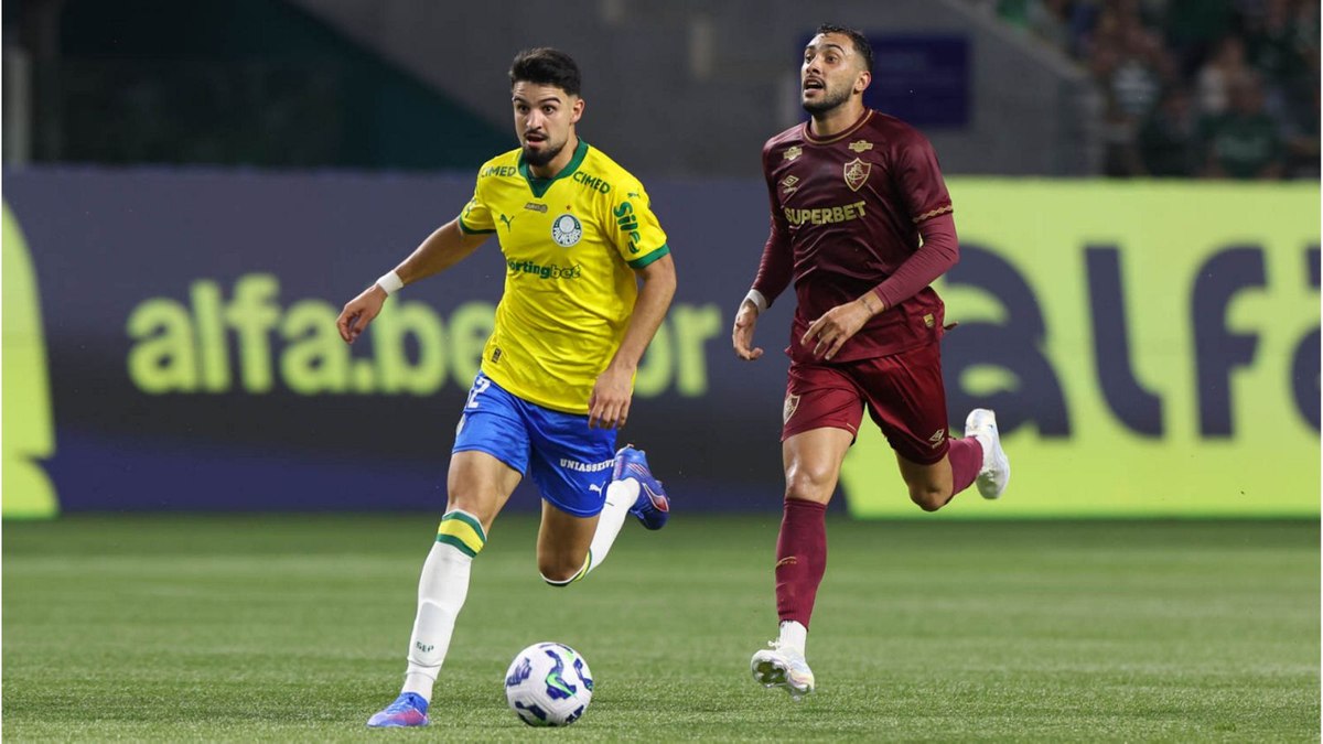 Palmeiras tropeça e pode ver o Flamengo campeão na terça (25) Palmeiras tropeça e pode ver o Flamengo campeão na terça (25)