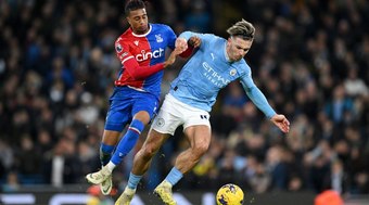 Inglês: Manchester City tropeça no último jogo antes do Mundial