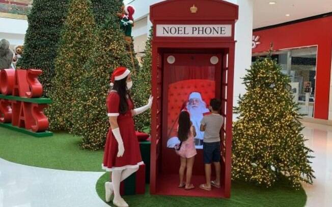 Shopping monta cabine para crianças falarem com o Papai Noel