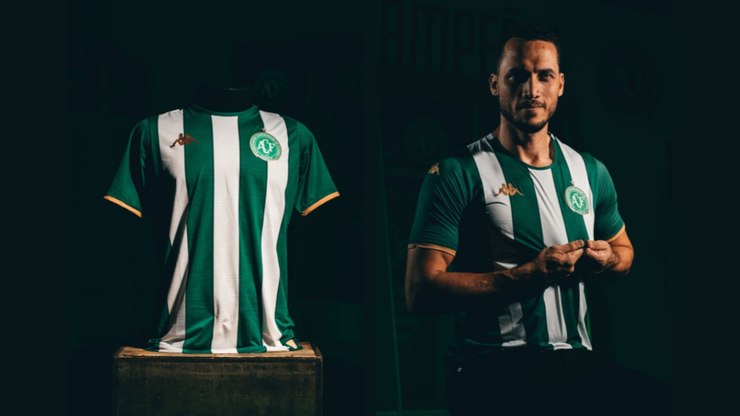 Chapecoense lança camisa em homenagem ao Atlético Nacional