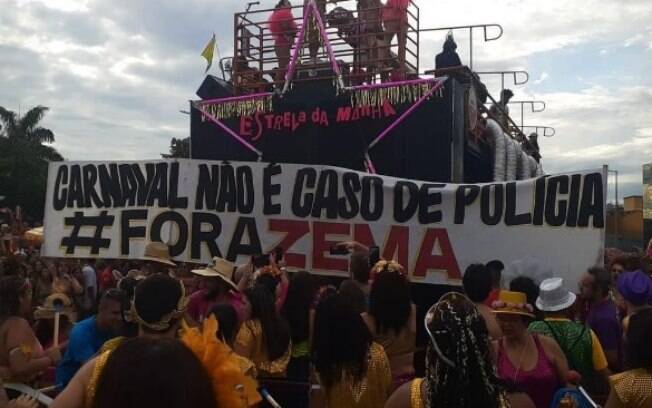 Bloco de Belo Horizonte protesta contra governador do Estado