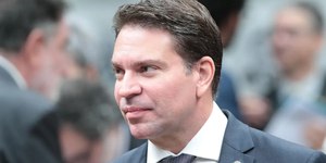 Moraes manda formalizar extradição de Ramagem, foragido nos EUA