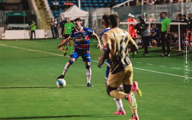 Fortaleza vence o Athletico e encosta na parte de cima da tabela