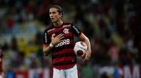 Relembre os títulos de Filipe Luís no Flamengo