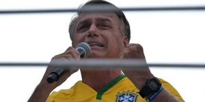 Bolsonaro aceita Michelle candidata, mas coloca condição