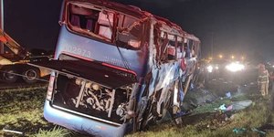 Motoristas são condenados por acidente com cinco mortos após fuga