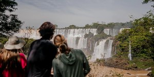 Quer morar perto das Cataratas do Iguaçu de graça?