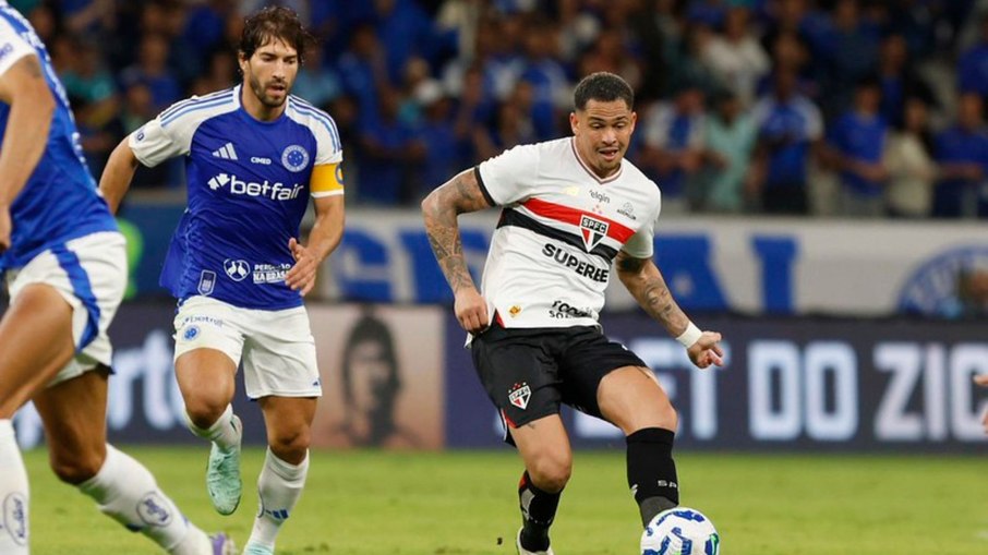 São Paulo e Cruzeiro se enfrentam neste sábado (4)