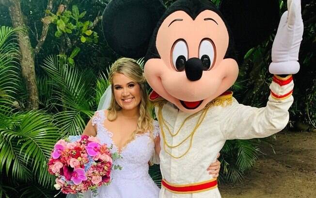 A noiva é fã do personagem Mickey Mouse