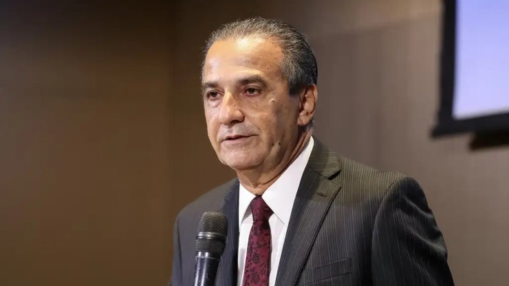 "Filhos de Bolsonaro são uns jumentos", diz Malafaia após carta