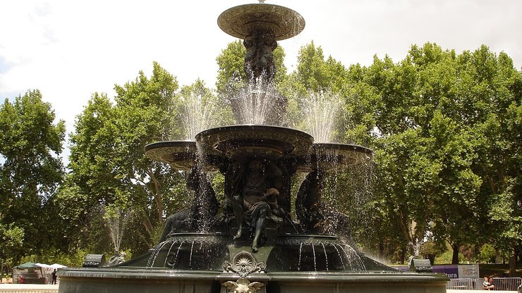 Argentina quer revitalizar fonte histórica repartida em 3 partes
