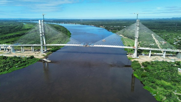 Ponte Bioceânica entra na fase final e liga Brasil ao Pacífico