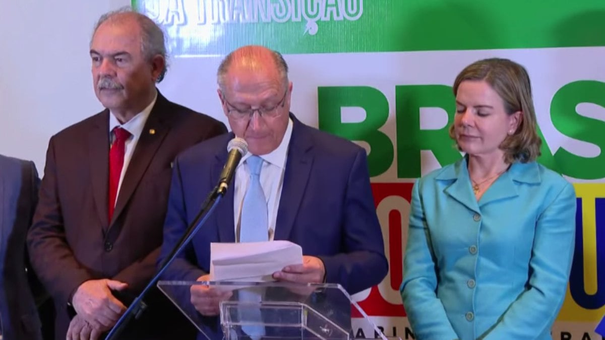 Vice-presidente eleito, Geraldo Alckmin, anuncia nomes para a equipe de transição