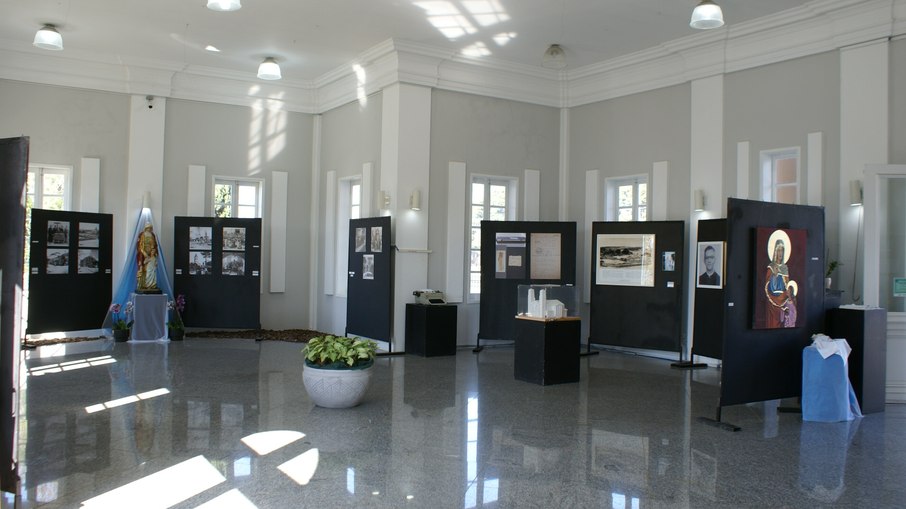 Exposição sobre os 110 anos da Paróquia Sant´Ana foi prorrogada até 05 de setembro