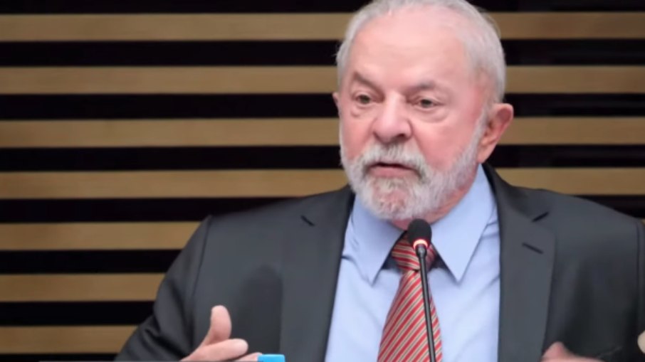 Lula sobre PEC Eleitoral: 'maior distribuição de dinheiro desde o Império'