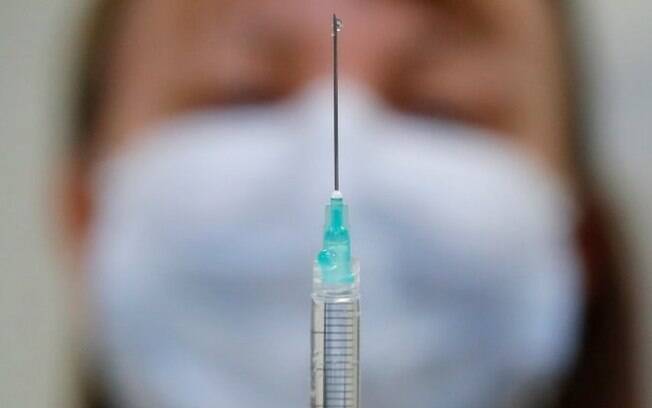 Vacina Versamune: o que se sabe sobre imunizante anunciado pelo governo federal