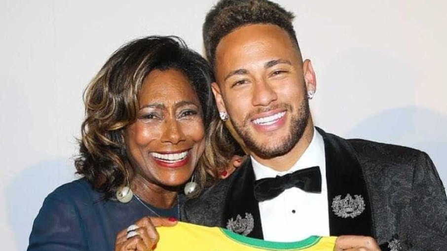 Neymar e Glória Maria