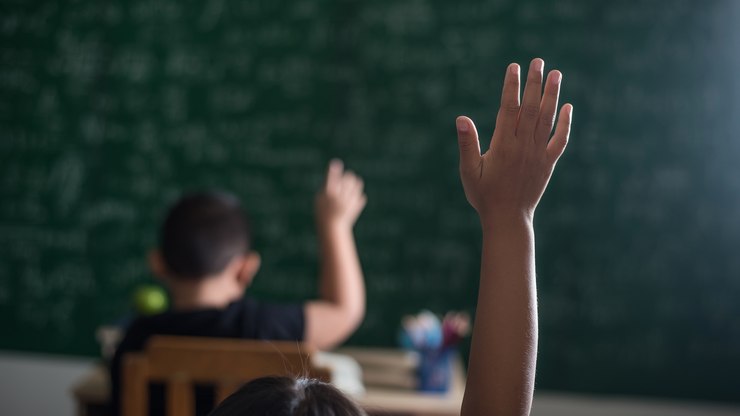 Saturação digital reduz atenção de jovens e gera alerta