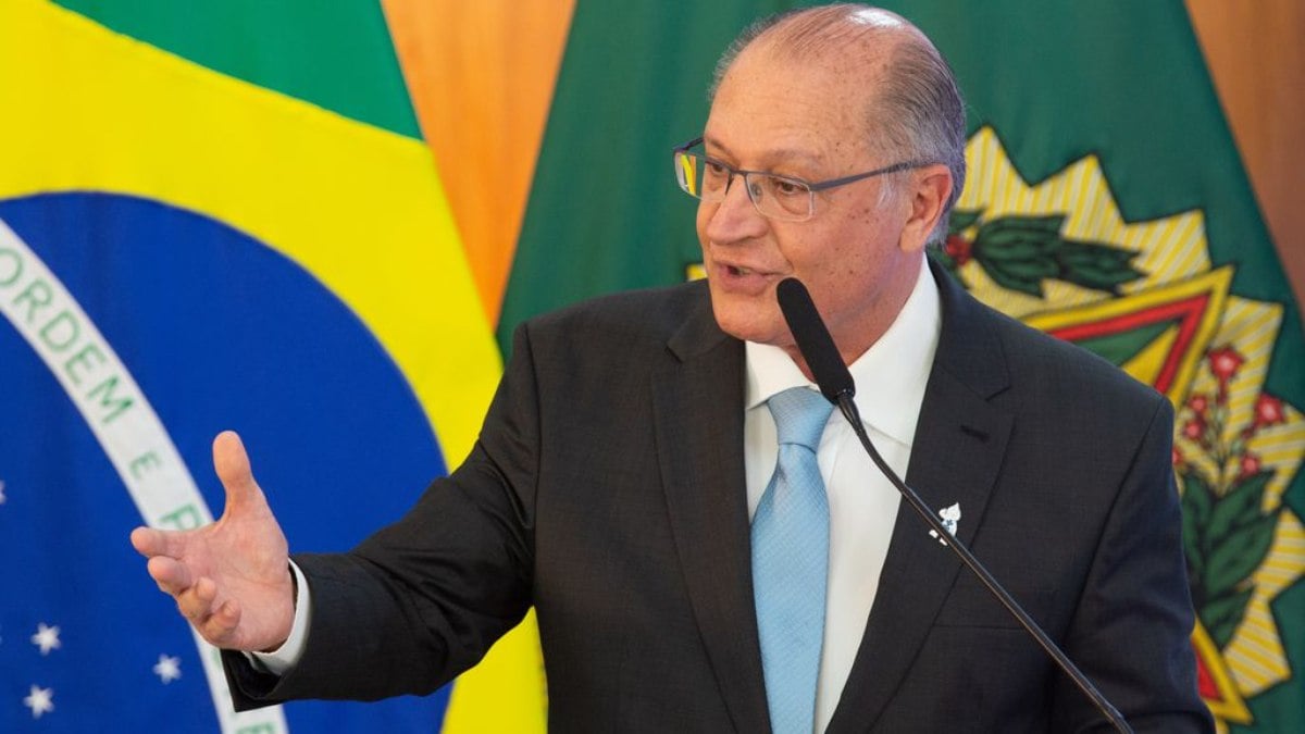 Geraldo Alckmin, ministro do Desenvolvimento, durante reunião do balanço dos 100 dias de governo