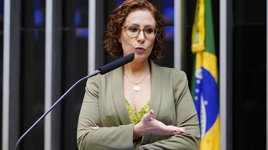 Deputada federal Carla Zambelli Deputada federal Carla Zambelli