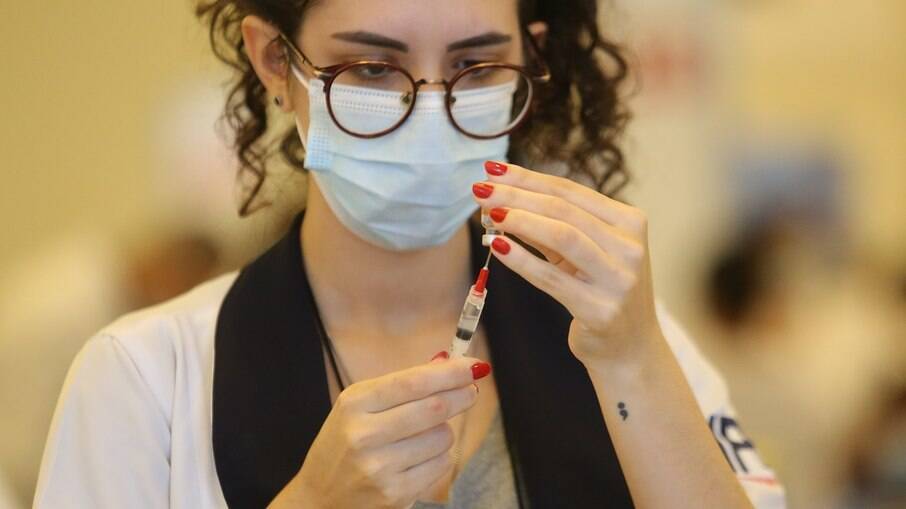 Itália supera marca de 2 milhões de doses de vacina aplicadas